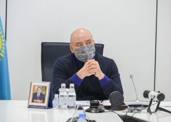 ӨМІРЗАҚ ШӨКЕЕВ 5 АДАМНЫҢ ҚАЗА БОЛУ СЕБЕБІН АНЫҚТАУ ЖӨНІНДЕГІ КОМИССИЯ ОТЫРЫСЫН ӨТКІЗДІ