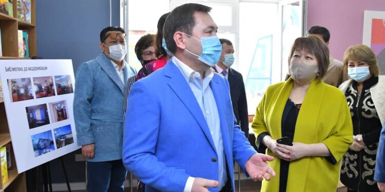 ЕЛІМІЗДЕГІ АЛҒАШҚЫ ОТБАСЫЛЫҚ КІТАПХАНА ШЫМКЕНТТЕ АШЫЛДЫ