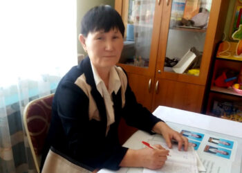 БАЛАЛАРДЫҢ ЖҮРЕГІНЕ ЖОЛ ТАПҚАН ҰЛАҒАТТЫ ҰСТАЗ