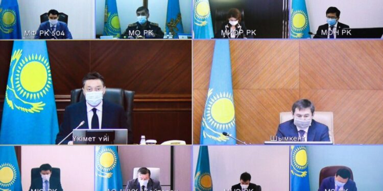 ЖЫЛЫНА 800-ДЕН АСА ШАЛА ТУҒАН СӘБИЛЕРГЕ КҮТІМ ЖАСАЙТЫН БІЛІКТІ ДӘРІГЕР
