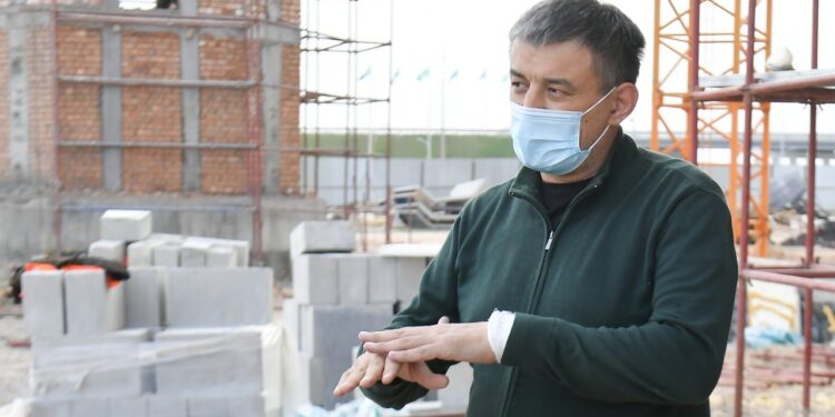 ТҮРКІСТАНДА АВТОТҰРАҚ МӘСЕЛЕСІ ШЕШІЛУДЕ