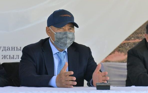 ӨМІРЗАҚ ШӨКЕЕВ ЖАЙЫЛЫМДЫҚ ЖЕР МӘСЕЛЕСІН РЕТТЕУДІ ЖҮКТЕДІ