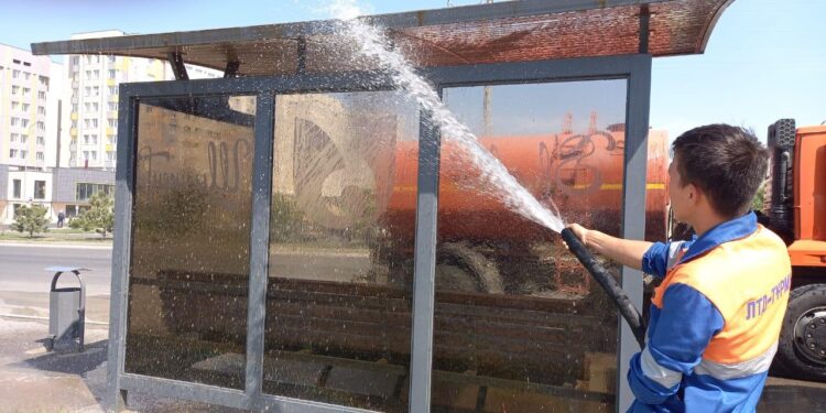 Өткен тәулікте 2756 адамға вакцина салынды