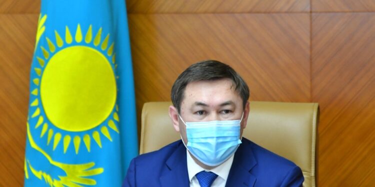 «ЕҢБЕК» БАҒДАРЛАМАСЫ БОЙЫНША 5 885 АДАМ ЖҰМЫСПЕН ҚАМТУ ШАРАЛАРЫНА ҚАТЫСТЫ