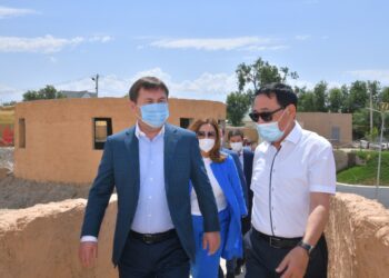Қала әкімі «Шымқала» тарихи-мәдени кешеніндегі жаңа музейлердің жұмысымен танысты