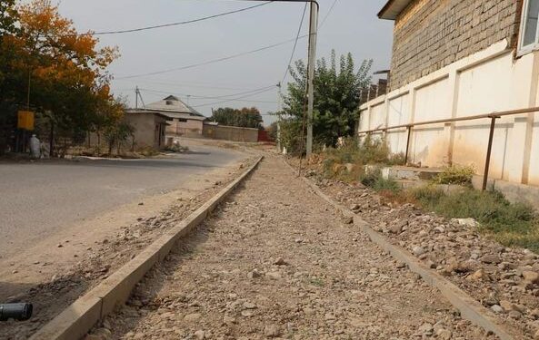 ТҮРКІСТАН: САРЫАҒАШТА 65 ШАҚЫРЫМНАН АСА ЖОЛ ЖӨНДЕЛІП ЖАТЫР
