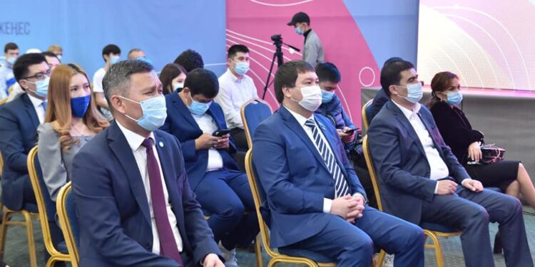 «ЖАСТАР ҚОҒАМНЫҢ ҚОЗҒАУШЫ КҮШІ» ШЫМКЕНТ ҚАЛАСЫ ӘКІМДІГІ ЖАНЫНДАҒЫ ЖАСТАР САЯСАТЫ ЖӨНІНДЕГІ КЕҢЕС ӨТТІ