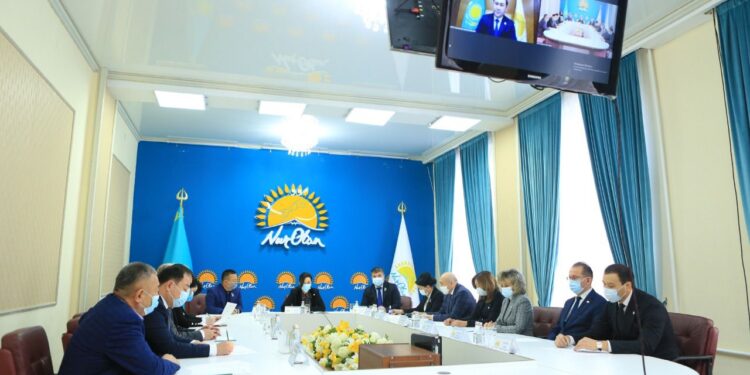 КЕЗЕКТЕН ТЫС ХХІ СЪЕЗГЕ ДЕЛЕГАТТАР САЙЛАНДЫ