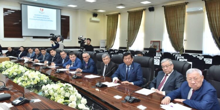 Қоғамдық кеңестің алғашқы отырысы өтті