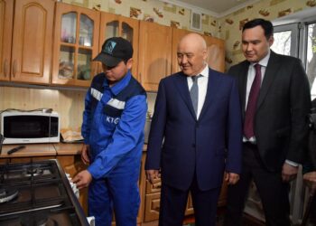 Кентауға газ беріліп, темірбетон зауыты ашылды