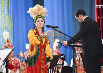 Созақта Құрманғазы атындағы қазақ ұлттық халық аспаптар оркестрінің концерт өтті