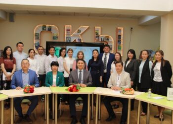 Мектеп қабырғасында қамқоршылық кеңесінің отырысы өтті