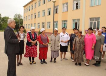 Мәжіліс депутаттары Түркістан өңірінде референдум бойынша насихат жұмыстарын жүргізіп жатыр