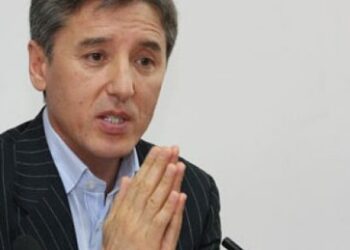 Болат Әбілов жаңа саяси партия құрғанын мәлімдеді
