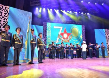 Шымкентте Отан қорғаушылар күні аталып өтті