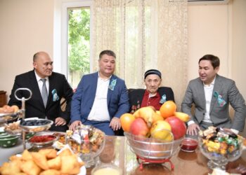 М.Әйтенов екінші дүниежүзілік соғыс ардагерлерін мерекемен құттықтады