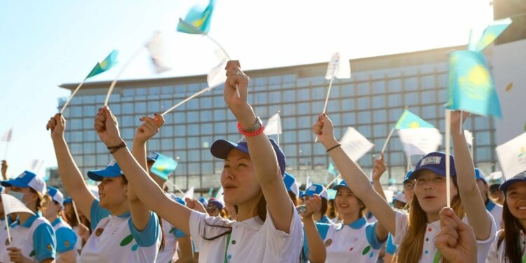 Жастар санатының шегі 35 жасқа дейін ұзарды