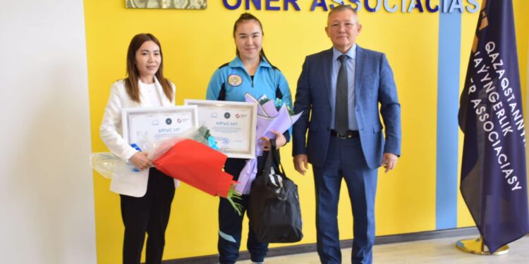 Әлем чемпионатының жүлдегерлеріне құрмет көрсетілді