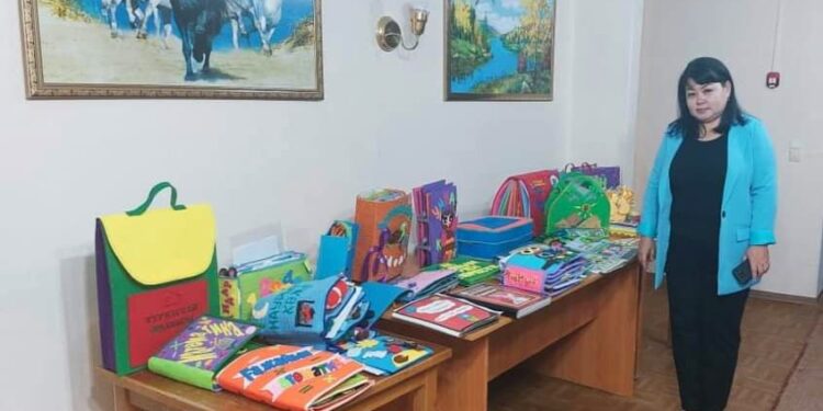 Түркістандық кітапханашы республика бойынша жылдың үздік кітапханашысы атанды