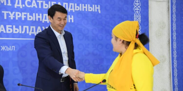 Дархан Сатыбалды құқық қорғау органдарының басшыларымен бірыңғай қабылдау өткізді
