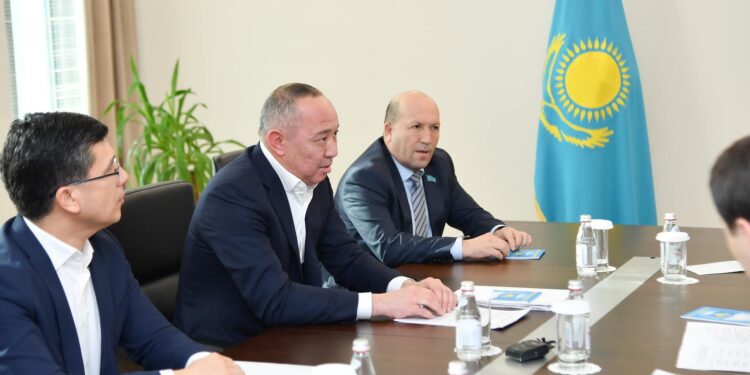 Түркістан өңірінде кәсіпкерлікті дамыту жолдары талқыланды