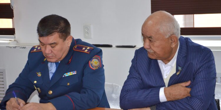 Сыбайлас жемқорлықтың алдын алу бойынша жиын өтті