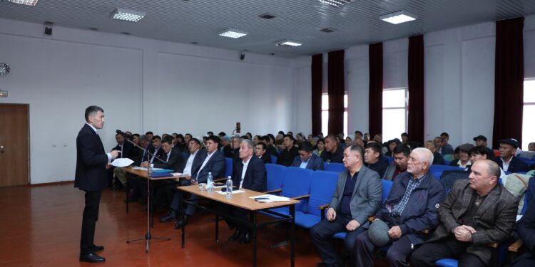 Аудан әкімінің тұрғындармен кездесуі жалғасуда