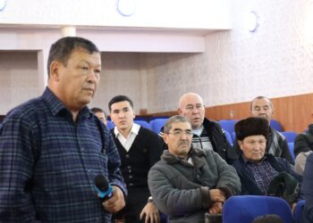 Тозығы жеткен электр жүйелері жаңартылып, түнгі жарық орнатылды