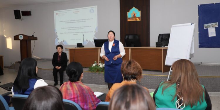 Түркістан: Гендерлік зорлық-зомбылық жағдайларына әсер ету мәселелері талқыланды