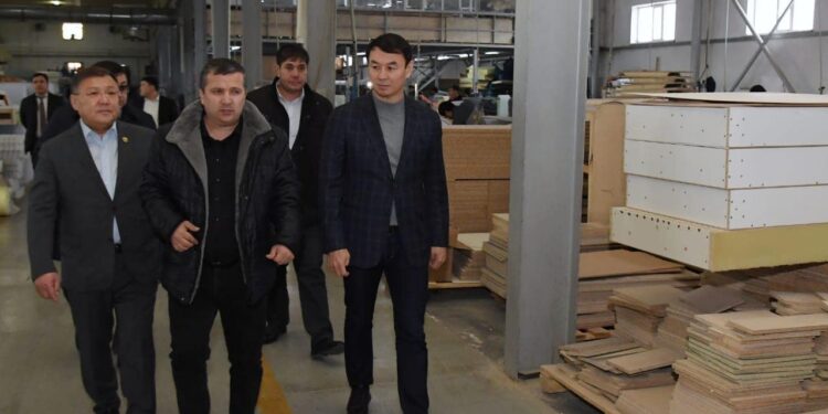 Дархан Сатыбалды: «Облыста өндіріс орындарын ашуға басымдық беріледі»
