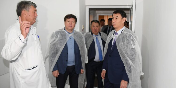 Дархан Сатыбалды: «Әрбір құрылысы кешіккен нысанның артында елдің мәселесі тұрғанын естен шығармайық»