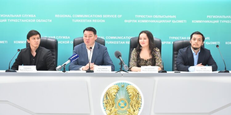 Түркістанға Астанадағы музыкалық жас көрермен театры гастрольдік сапармен келді