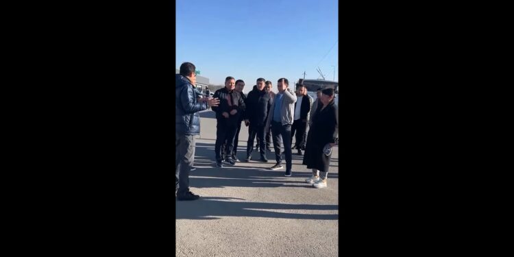 ҚАЛА ӘКІМІ ШАҒЫНАУДАНДАРДАҒЫ ҚҰРЫЛЫС НЫСАНДАРЫН ТЕКСЕРДІ