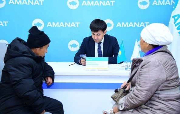 «AMANAT» ПАРТИЯСЫ: ҮЙЛІ БОЛУДЫҢ ЖОЛДАРЫН ТҮСІНДІРДІ
