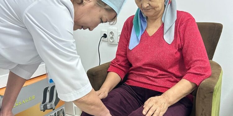 ШЫМКЕНТТЕ ЕҢБЕК АРДАГЕРЛЕРІНЕ ЖАН-ЖАҚТЫ ҚОЛДАУ КӨРСЕТІЛІП КЕЛЕДІ