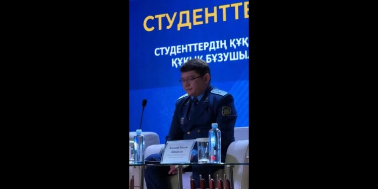 ЖАСТАРДЫҢ ҚҰҚЫҚТЫҚ МӘДЕНИЕТІН ҚАЛЫПТАСТЫРУҒА АРНАЛҒАН КЕЗДЕСУ ӨТТІ