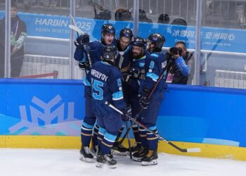 МУЖСКАЯ СБОРНАЯ КАЗАХСТАНА ПО ХОККЕЮ — ЧЕМПИОНЫ ЗИМНИХ АЗИАТСКИХ ИГР В КИТАЕ!!!