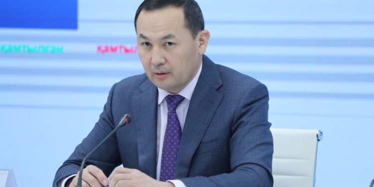 5 СӘУІРДЕН БАСТАП МОПЕДТЕРДІ ТІРКЕУСІЗ ЖӘНЕ ЖҮРГІЗУШІ КУӘЛІГІНСІЗ БАСҚАРУҒА ТЫЙЫМ САЛЫНАДЫ