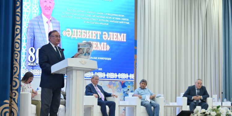 ШЫМКЕНТТЕ МАРХАБАТ БАЙҒҰТТЫҢ 80 ЖЫЛДЫҒЫНА АРНАЛҒАН КОНФЕРЕНЦИЯ ӨТТІ