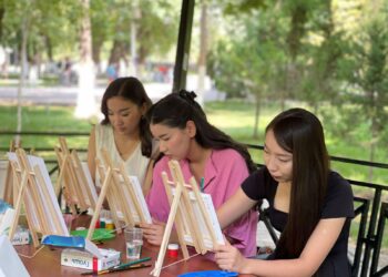 ШЫМКЕНТТЕ ЕРІКТІ ЖАСТАР БАСҚОСТЫ