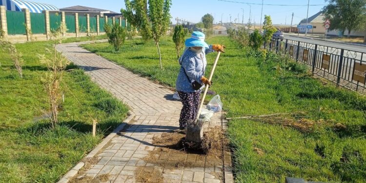 «КҮЗГІ ТАЗАЛАУ» КЕЗЕҢІ АЯСЫНДА ТАЗАЛЫҚ ЖҰМЫСТАРЫ ЖҮРГІЗІЛДІ