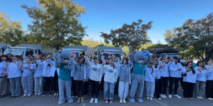 ТАЗАЛЫҚ КҮНІНІҢ ҚОРЫТЫНДЫСЫ: ШЫМКЕНТТЕ ЖҮЗДЕГЕН ТОННА ҚОҚЫС ШЫҒАРЫЛДЫ