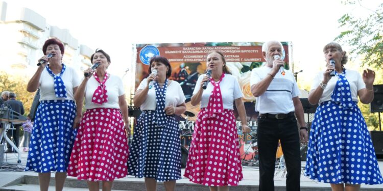«ЕСКІ ПЛАСТИНКА» АҒА БУЫННЫҢ ЖАНЫН ЖАДЫРАТТЫ