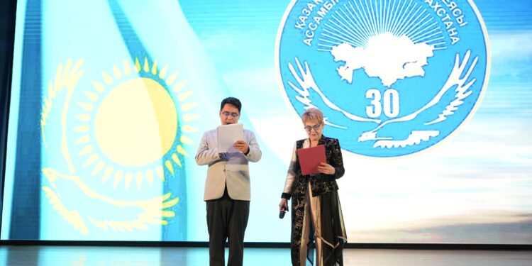 БІЗДІҢ КҮШІМІЗ – БІРЛІКТЕ