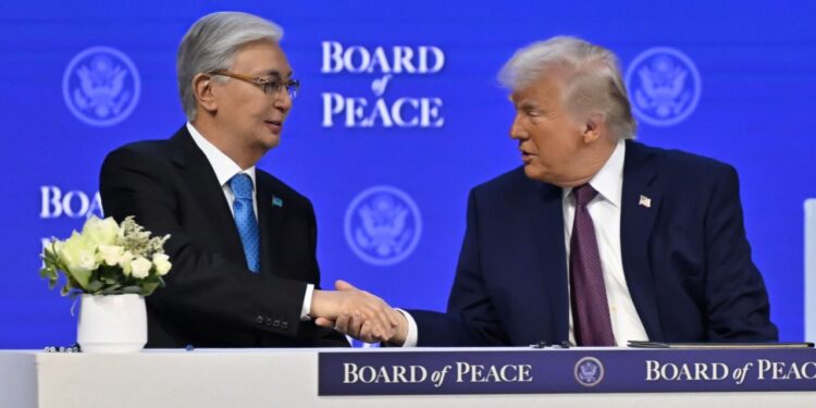 МЕМЛЕКЕТ БАСШЫСЫ ҚАСЫМ-ЖОМАРТ ТОҚАЕВ ШВЕЙЦАРИЯНЫҢ ДАВОС ҚАЛАСЫНА ЖҰМЫС САПАРЫМЕН БАРДЫ