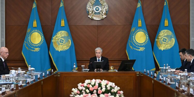 САЛЫҚ ПЕН БЮДЖЕТ САЯСАТЫН ЖАҢҒЫРТУ: ПРЕЗИДЕНТ ҮКІМЕТКЕ НАҚТЫ ТАЛАП ҚОЙДЫ