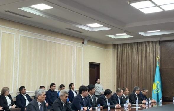 Энергетика және тұрғын үй-коммуналдық шаруашылық саласының қызметкерлеріне Конституциядағы маңызды өзгерістер түсіндірілді