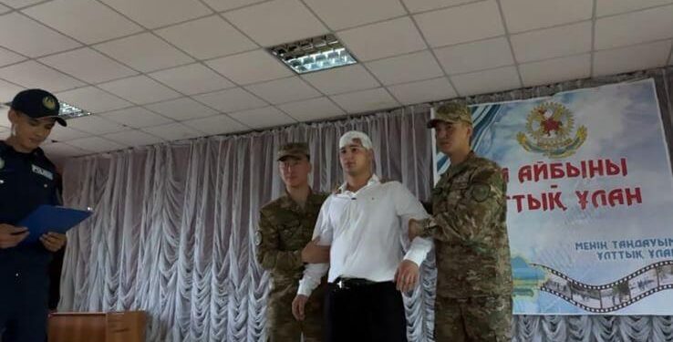 Өзге ұлт әскери қызметшілері мемлекеттік тілді ұлықтады