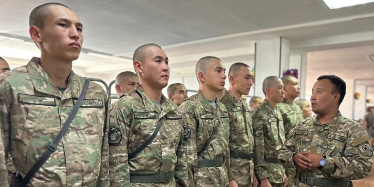 Алматыдағы Ұлттық ұланның әскери бөліміне көктемгі шақырылымның алғашқы легі келді
