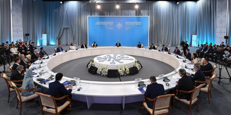Қасым-Жомарт Тоқаев экономиканы цифрландыру тиімділігін арттыру үшін өлшемді көрсеткіштер қажет екенін еске салды
